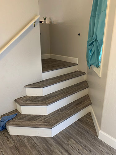 corner-stairs-after-new-flooring
